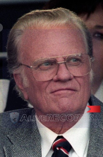 The Man Who Carried God’s Message to Millions image